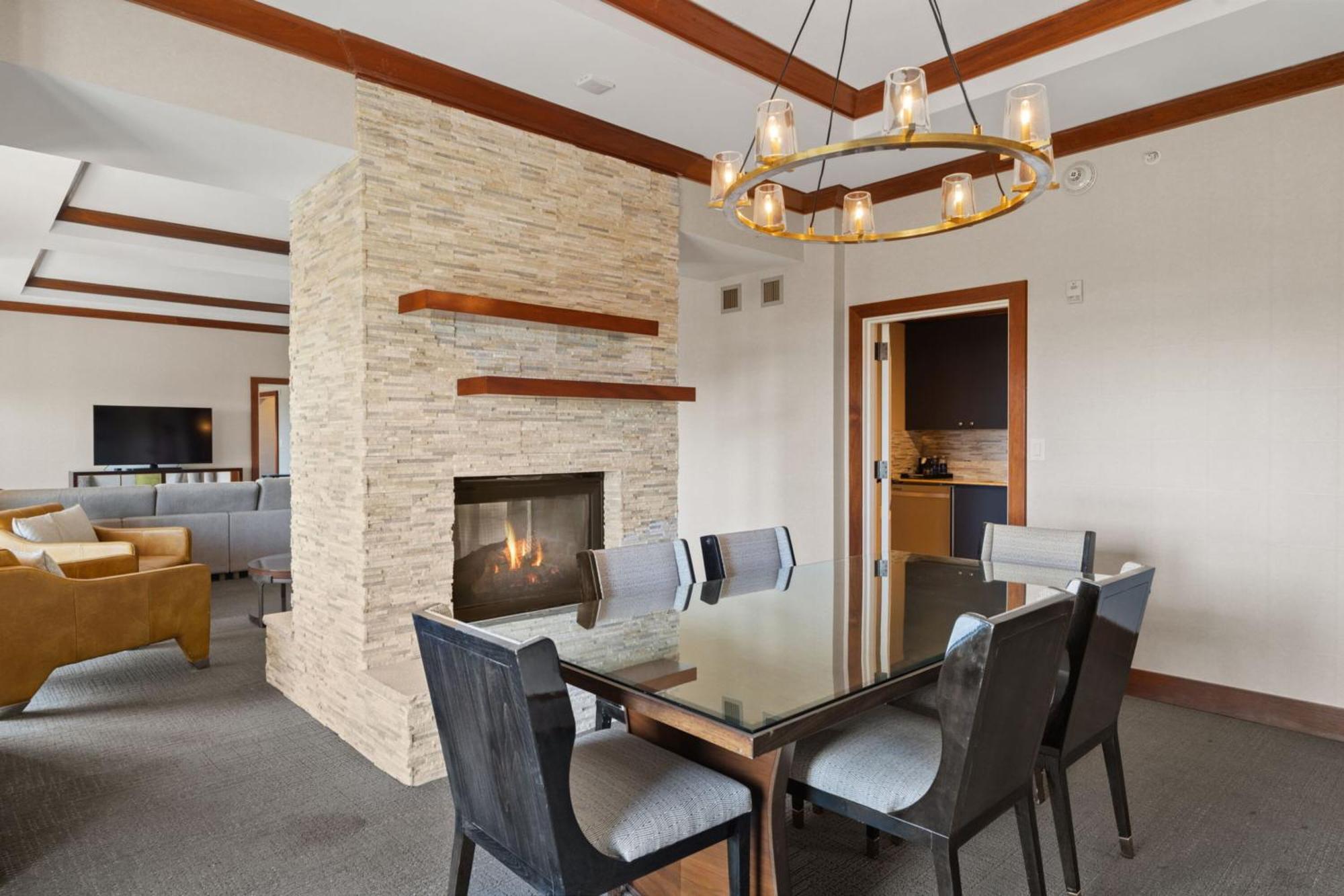 Horseshoe Bay Resort Екстериор снимка